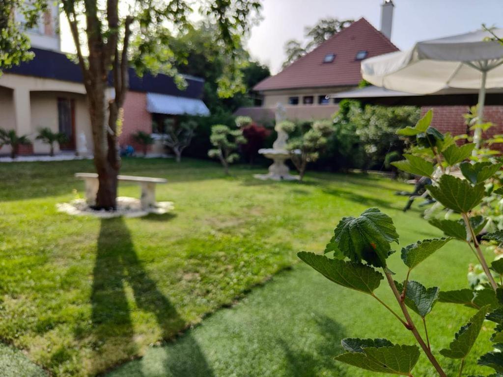 Appartement En Residence Gisors Exteriör bild